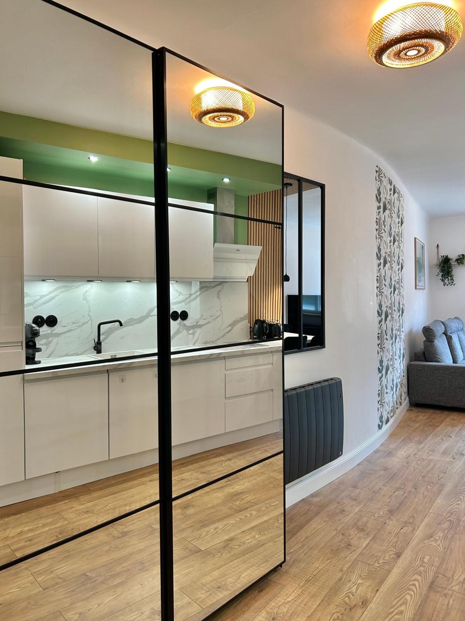 Le Chardon- Appartement 2Chambres- Avec Stationnement Nancy Kültér fotó